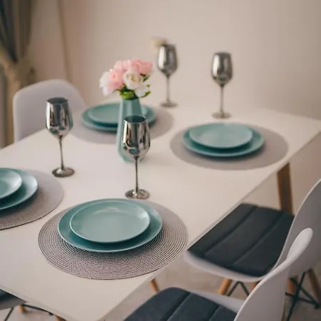 Daire Unbeatable Location: New & Comfy